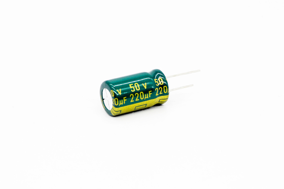 De Hoge Frequentie Elektrolytische Condensator ISO RoSH van PHR 220UF 50V