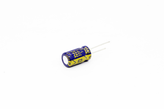 1UF200V lage ESR Aluminium Elektrolytische Condensatoren 6.3x11mm 8000 Uren
