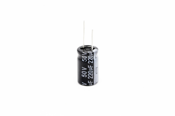 TW BOR 10x17mm de Elektrolytische Condensator van 220uf 50v voor Medische uitrusting