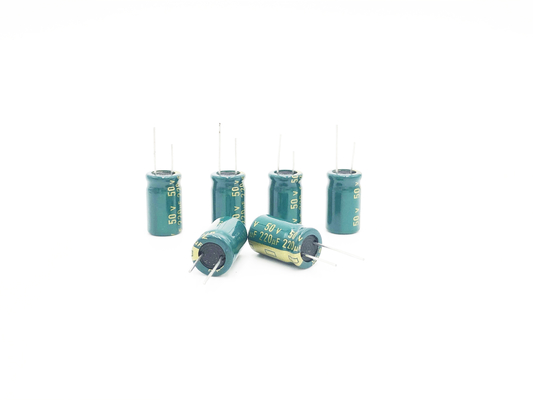 10X16mm van het LEIDENE de Lichte Elektrolytische Condensator Condensator220uf50v Aluminium
