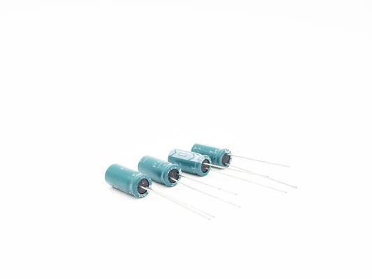 Radiale Elektrolytische de Condensator47uf250v 13X25mm 20% Tolerantie van CFL