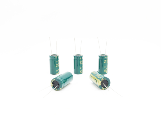 13X25mm LEIDENE Lichte Condensator Hoge Frequentie 1000 Uf 50 Voltcondensator