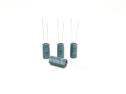 Groene Radiale Elektrolytische Condensator 8.2UF400V 10X20mm TW BOR