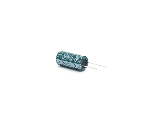 Groene Radiale Elektrolytische Condensator 8.2UF400V 10X20mm TW BOR