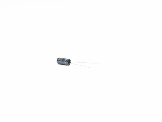 Miniatuur het Aluminium Elektrolytische Condensatoren 5X11mm van 22UF 25V RoHS