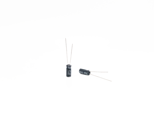 33UF35V miniatuurcondensator 5x11mm Radiaal Loodtype 2000 Uren