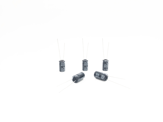 Aluminium Elektrolytische Condensatoren 100UF63V 8X14mm
