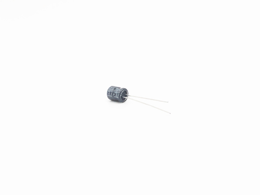 Radiale Lood Miniatuurcondensator 220UF16V 6.3X11mm