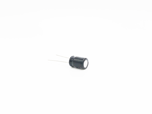 Kringen Miniatuurcondensator op hoge temperatuur 1000UF16V 10X16mm