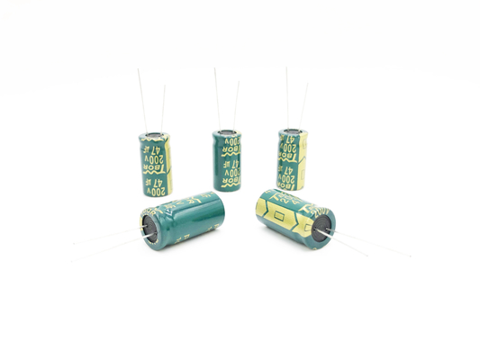 ISO14001 hoge Frequentie Elektrolytische Condensator 47UF 200V 5000 Urenleven