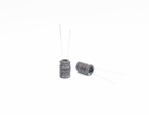 Brede Temperatuur 22X35MM de Condensator van 10uf 250v voor Energie bewaart Lamp