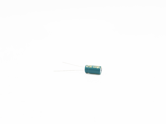 6.3x12MM Radiale Elektrolytische Condensator 4.7UF 250V Lage ESR het Leven van de 5000 Urenlading