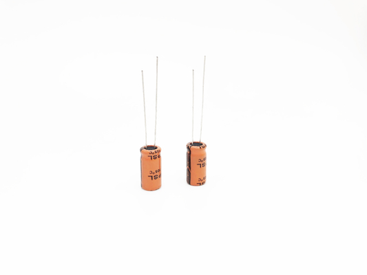 De Omschakelaarscondensator van CFL 16x25mm 10000 Uren Met lange levensuur