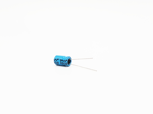 220uF25V Condensator 8x12mm van de autoampère voor de Kringen van de Polariteitsomkering