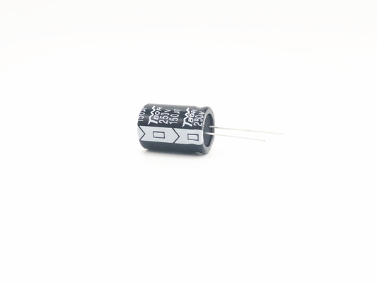 150UF250V 18x25mm Photovoltaic Macht Op hoge temperatuur van de Kringencondensator